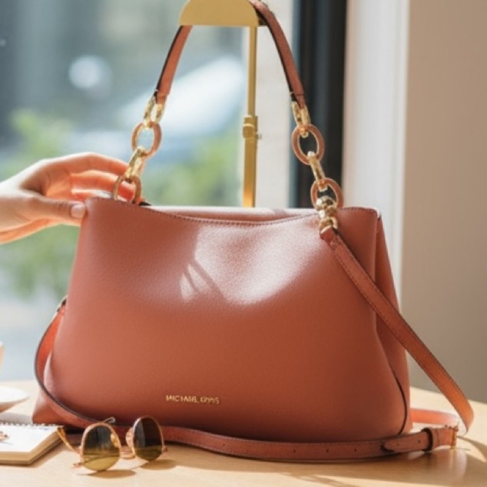 Michael Kors Portia Blush pink Shoulder crossbody Bag gold chain handle NWOT